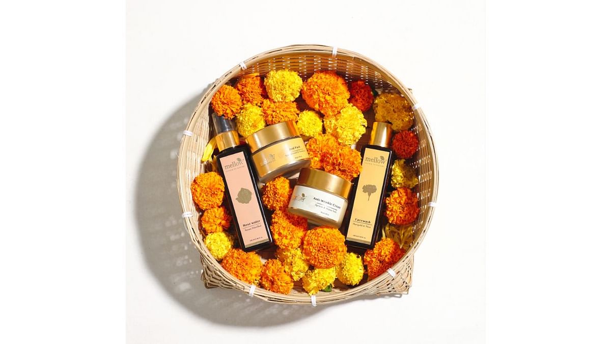 Radiant Glow Essential: This festive season indulge in Mellow’s radiant glow essential encased in a handmade bamboo basket made by the local artisans of Assam. The box is a luxurious blend of Ayurveda for a radiant glow and gives you a beautiful glow and shine. It's a perfect gifting idea for your loved ones who are looking to begin their journey of getting closer to nature with Ayurveda. Let the environment celebrate with you with our green sustainable gift box! Credit: Special Arrangement