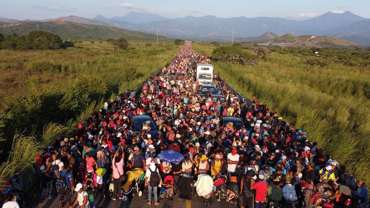 Migrants take part in a caravan heading to Mexico City, in Arriaga, Mexico. Credit: Reuters Photo