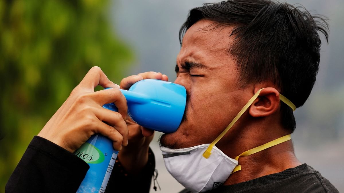Children who spend maximum time doing outdoor activities and stay in high ozone communities are more likely to develop asthma. Credit: Reuters Photo