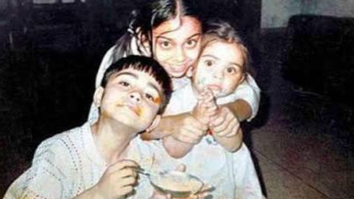 Young Kohli with his brother and sister. Credit: Instagram/virat.kohli