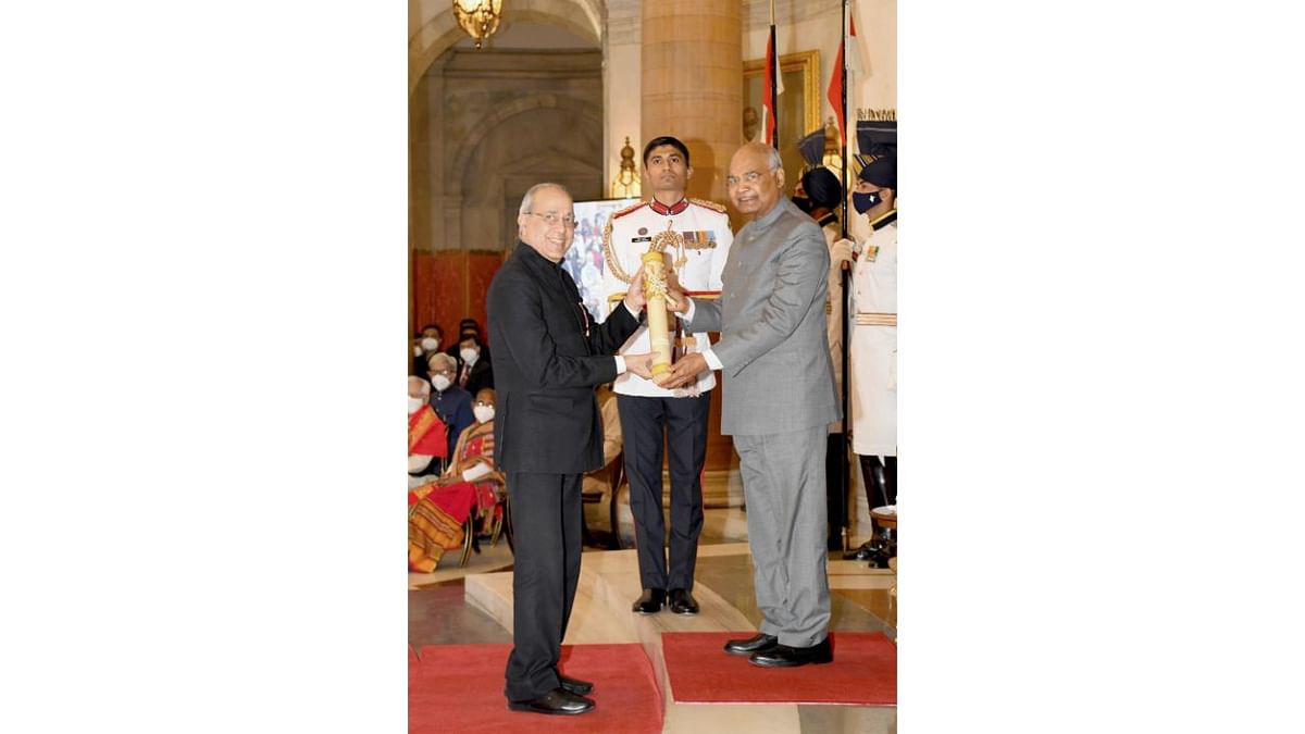 President Ram Nath Kovind presents Padma Bhushan to Nripendra Misra for Civil Service at Rashtrapati Bhavan in New Delhi. A career civil servant, he has served the nation for 54 years in various strategic positions of the Governments of Uttar Pradesh and India. Credit: Twitter/@rashtrapatibhvn