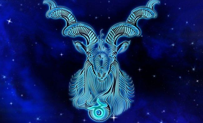 Capricorn | You tend to blow situations out of proportion. Go with the flow and don’t let the unsettled atmosphere get on your nerves. Avoid any confrontations with colleagues. | Lucky Colour: Sky blue | Lucky Number: 9 | Credit: Pixabay