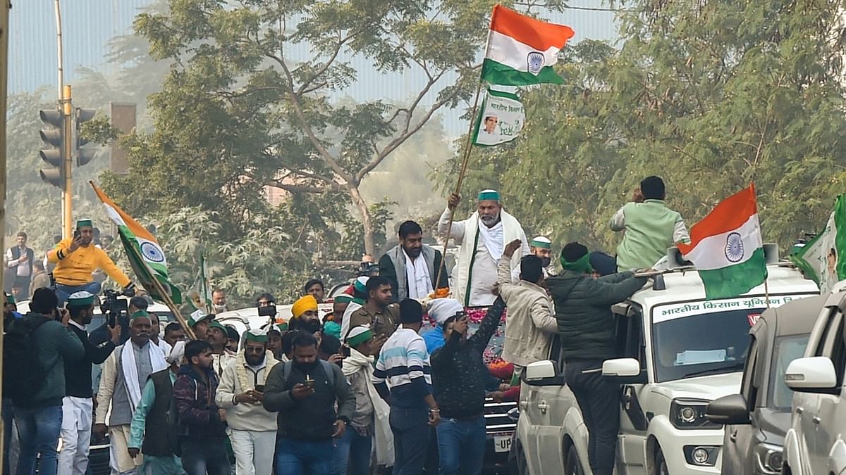 BKU spokesperson Rakesh Tikait prepares to leave after farmers ended their year-long agitation in New Delhi. Credit: PTI Photo