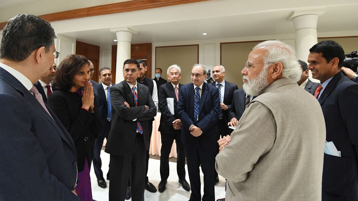 Prime Minister Narendra Modi interacting with the CEOs of companies from various sectors of industry, in New Delhi. Credit: PIB Photo