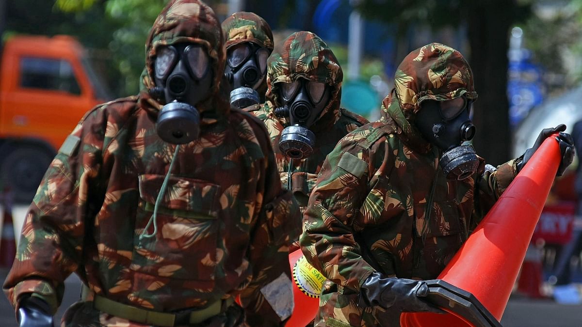 National Disaster Response Force (NDRF) in collaboration with District Disaster Management Authority (DDMA) and Department of Atomic Energy conducted a mock drill to battle any kind of calamity in Bengaluru on December 21, 2021. Credit: Pushkar V/DH Photo