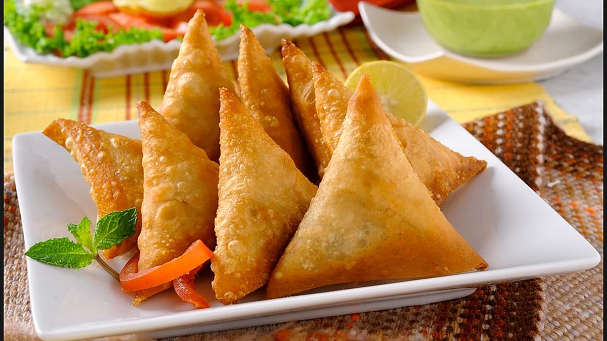 India’s favourite snack, Samosa, was the “most binged snack” of 2021. With about 50 lakh orders, this snack has topped the list of the most ordered food during the year, as per a report published by food ordering and delivery platform Swiggy. Credit: DH Pool Photo