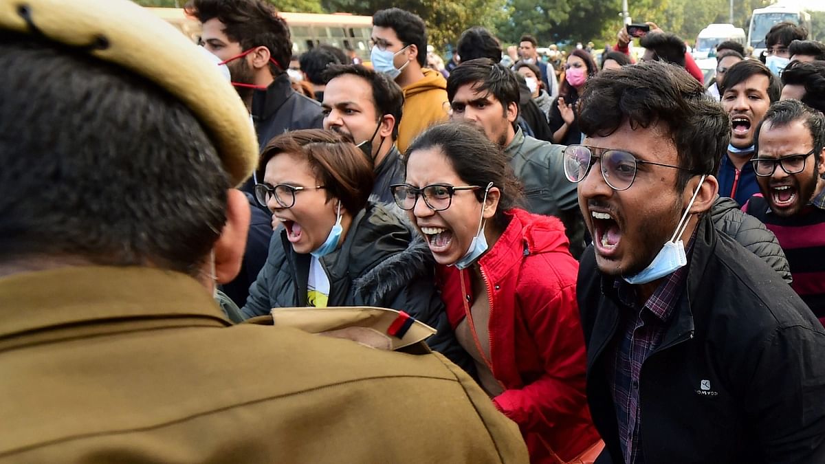 In Pics: Massive protest over delay in NEET-PG 2021 counselling in Delhi