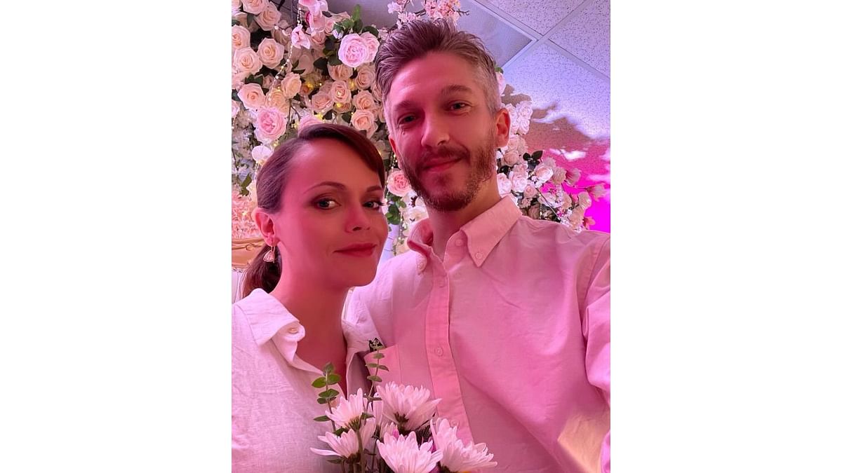 American actress Christina Ricci married celebrity hairdresser Mark Hampton. The wedding news came just two months after the Ricci announced she was pregnant and expecting her second child. Credit: Instagram/riccigrams