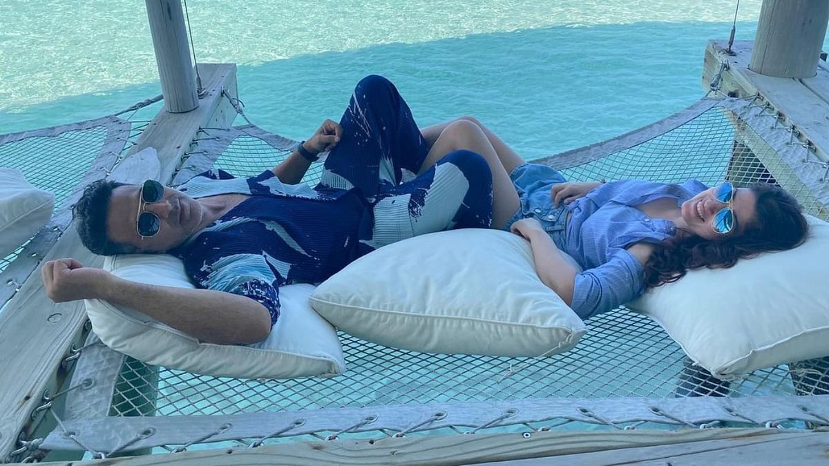 Akshay Kumar and Twinkle Khanna had a gala time with dolphins, the pristine beach and resort facilities in Maldives. Credit: Instagram/akshaykumar