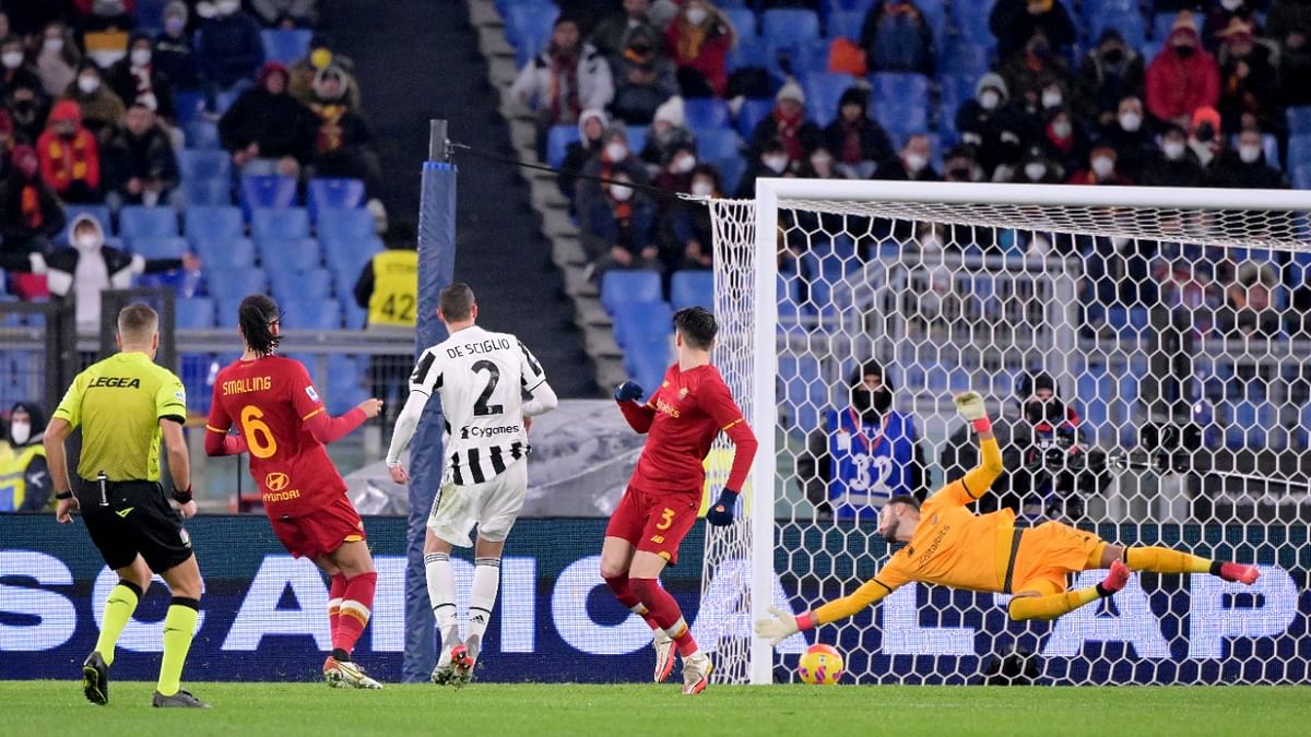 Juventus' Mattia De Sciglio scores their fourth goal. Credit: Reuters Photo