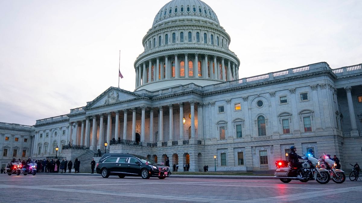 The hearse carrying the casket of late Senator Harry Reid departs the US Capitol after lying in state, in Washington. Credit: Reuters Photo