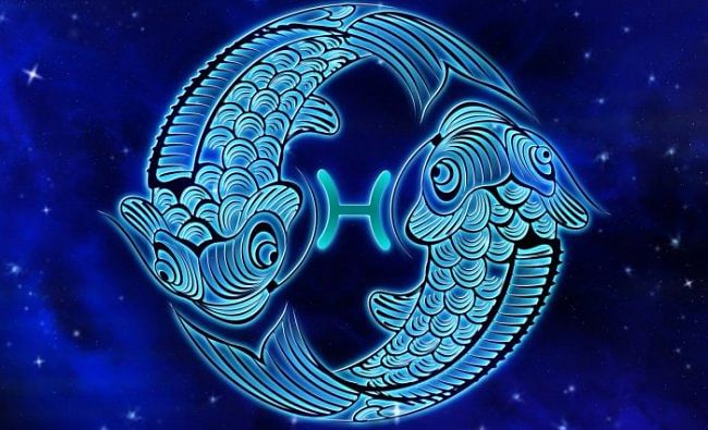 Pisces | Avoid being self-critical in career matters. Cash flow good. A friend is not what he seems. The Moon gives the introspective and dreamy Piscean a break and a propensity for growth.| Lucky Colour: Opal| Lucky Number: 5 | Credit: Pixabay