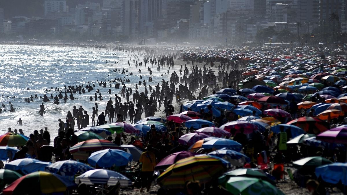 Beachgoers enjoy sunny weather in Ipanema Beach amid the coronavirus outbreak, in Rio de Janeiro, Brazil. Credit: Reuters Photo