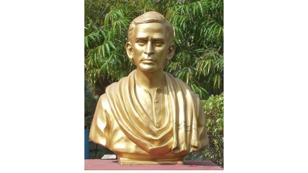 Garimella Satyanarayana was an eminent writer and used his writings to motivate the people of Andhra through his influential poems and songs to join the movement against the British. Credit: Twitter/@Naresh__srinath
