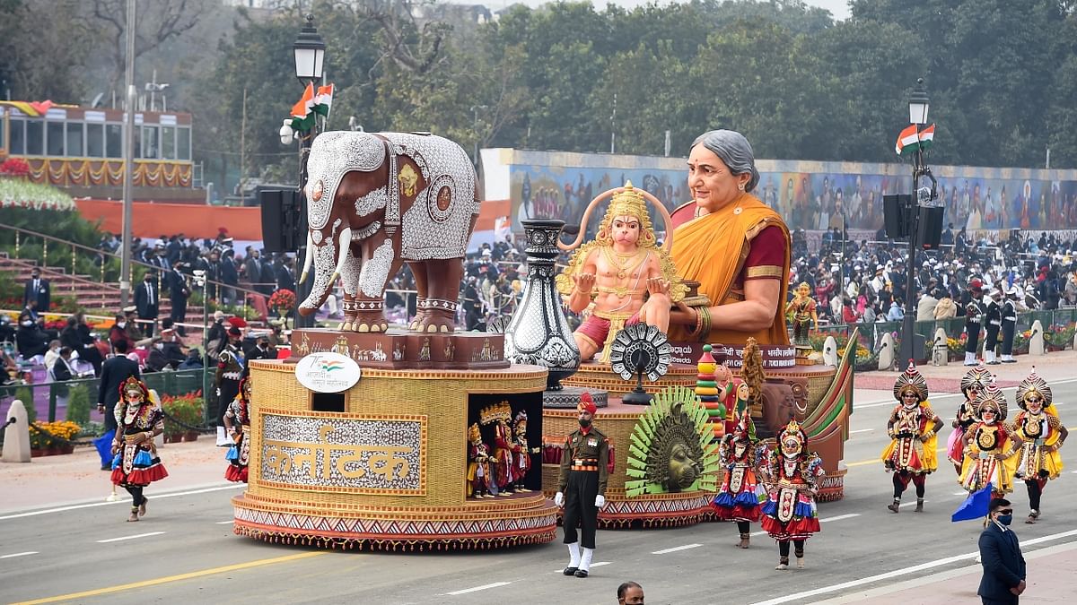 From skillfully made pots, carefully sculpted sandalwood miniatures to hand-woven sarees, Karnataka's rich tradition of handicraft was on grand display at the Republic Day 2022 parade. Credit: PTI Photo