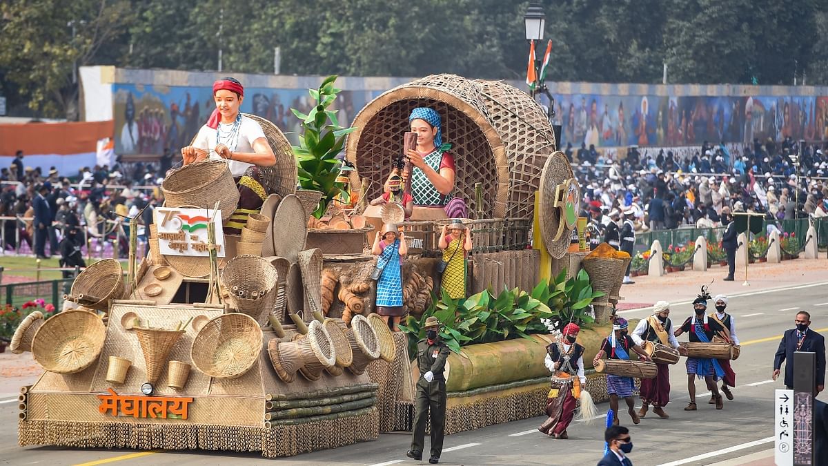 Meghalaya's tableau showcased bamboo and cane handicrafts as well as Lakadong turmeric to honour women-led cooperative societies and self-help groups which revived the popularity and demand of these products with their relentless efforts. Credit: PTI Photo