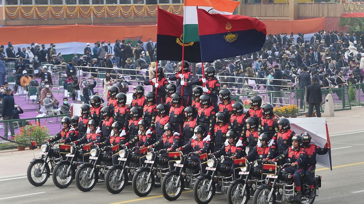 Border Security Force's all-women motorcycle team 'Seema Bhawani' during the Republic Day Parade 2022, at Rajpath in New Delhi. Credit: PTI Photo