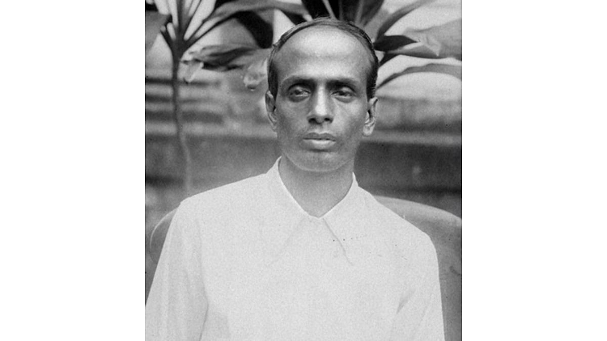 Surya Sen was known for recruiting a group of young and passionate revolutionaries known as the Chittagong group who fought against the British in Chittagong. He was hanged after brutal torture for leading  Chittagong armoury raid. Credit: Twitter/@jawharsircar