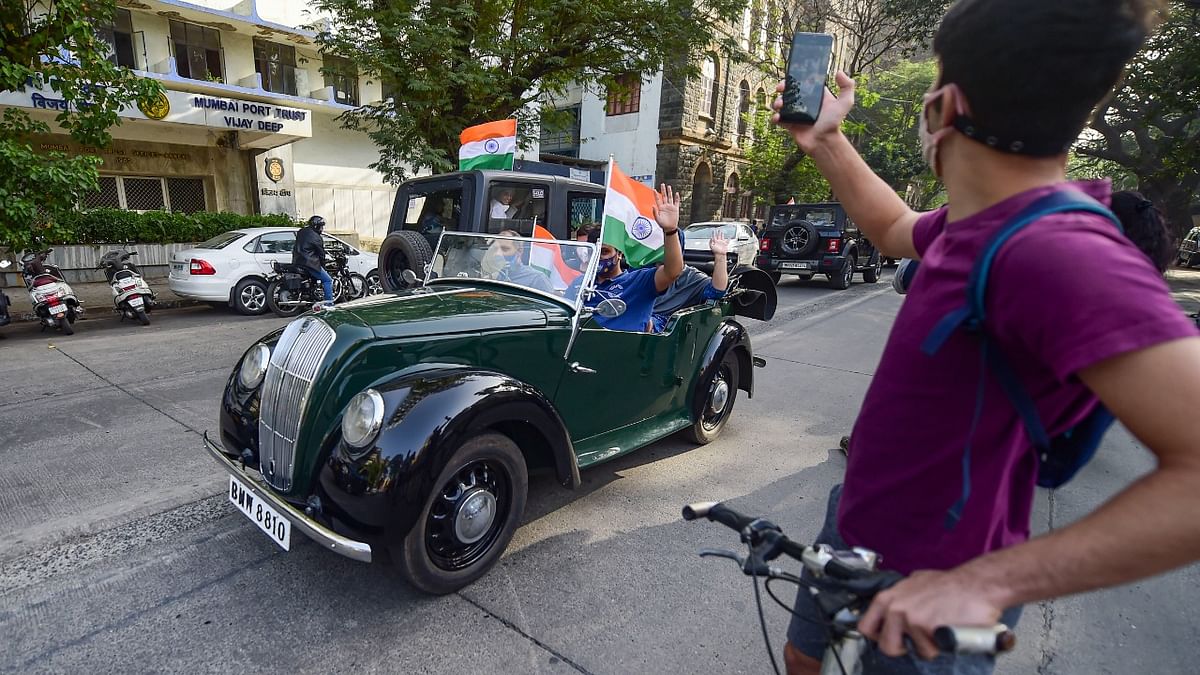 People participate in a vintage car and bike rally on the occasion of 73rd Republic Day, in Mumbai. Credit: PTI Photo