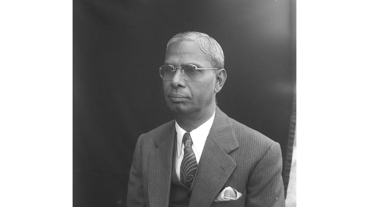 India’s first finance minister R K Shanmukham Chetty carried the first Budget briefcase on November 26, 1947. Credit: Twitter/@prasarbharati