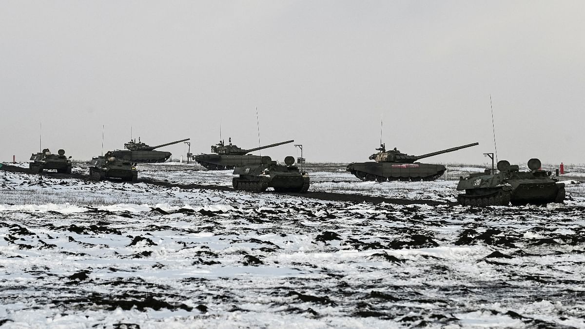 Armored Vehicles: Russia - 30,122| Ukraine - 12,303. Credit: Reuters Photo