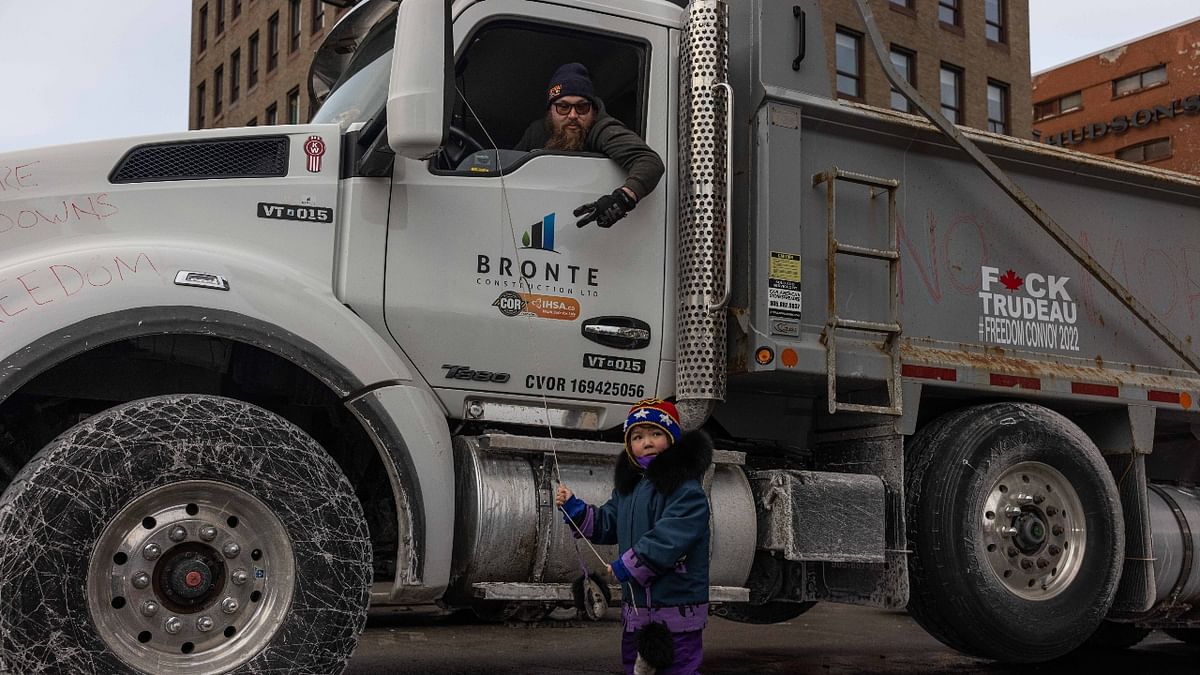 Dozens of trucks and other vehicles have jammed up central Ottawa since January 28 and thousands descended upon Parliament Hill to complain about Prime Minister Justin Trudeau and Covid-19 vaccine mandates. Credit: AFP Photo