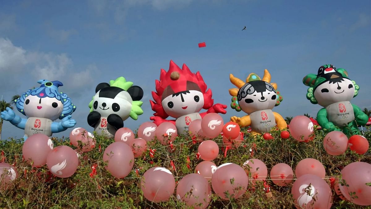 Beijing 2008: (L-R) Beibei, Jingjing, Huanhuan, Yingying, Nini - the mascots correspond to the five natural elements and, apart from Huanhuan, to four popular animals in China. Credit: Olympics.com