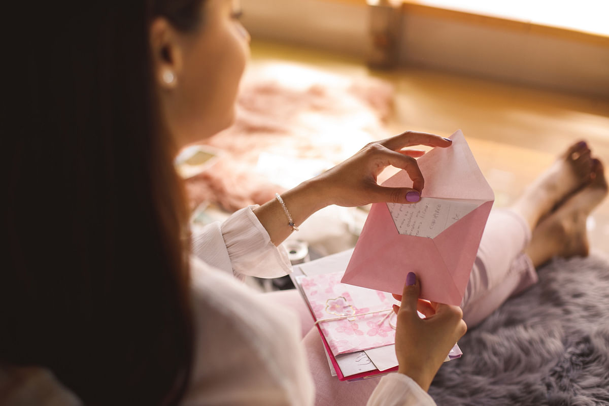 Memory box: If something more personal is the gift's target, fill up a box with hand-written notes and things of sentimental value (like tickets from your first movie together). Credit: iStock Photo