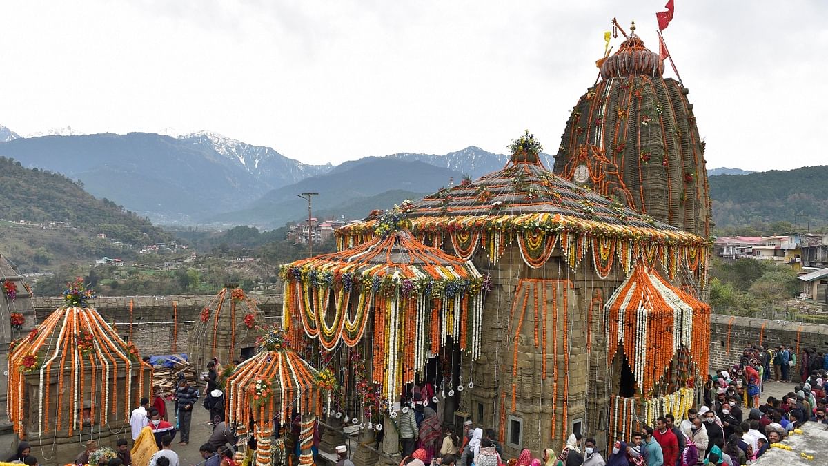 Devotees gather at Baba Baijnath temple to offer prayers to Lord Shiva on the occasion of Maha Shivratri, in Kangra, Himachal Pradesh. Credit: PTI Photo