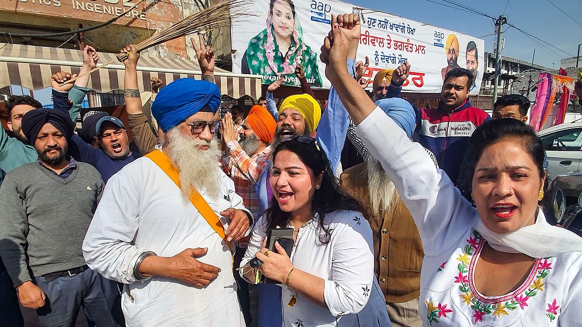 As per the early trends, Arvind Kejriwal's Aam Aadmi Party made an early headway in Punjab was leading on 89 seats. Credit: PTI Photo