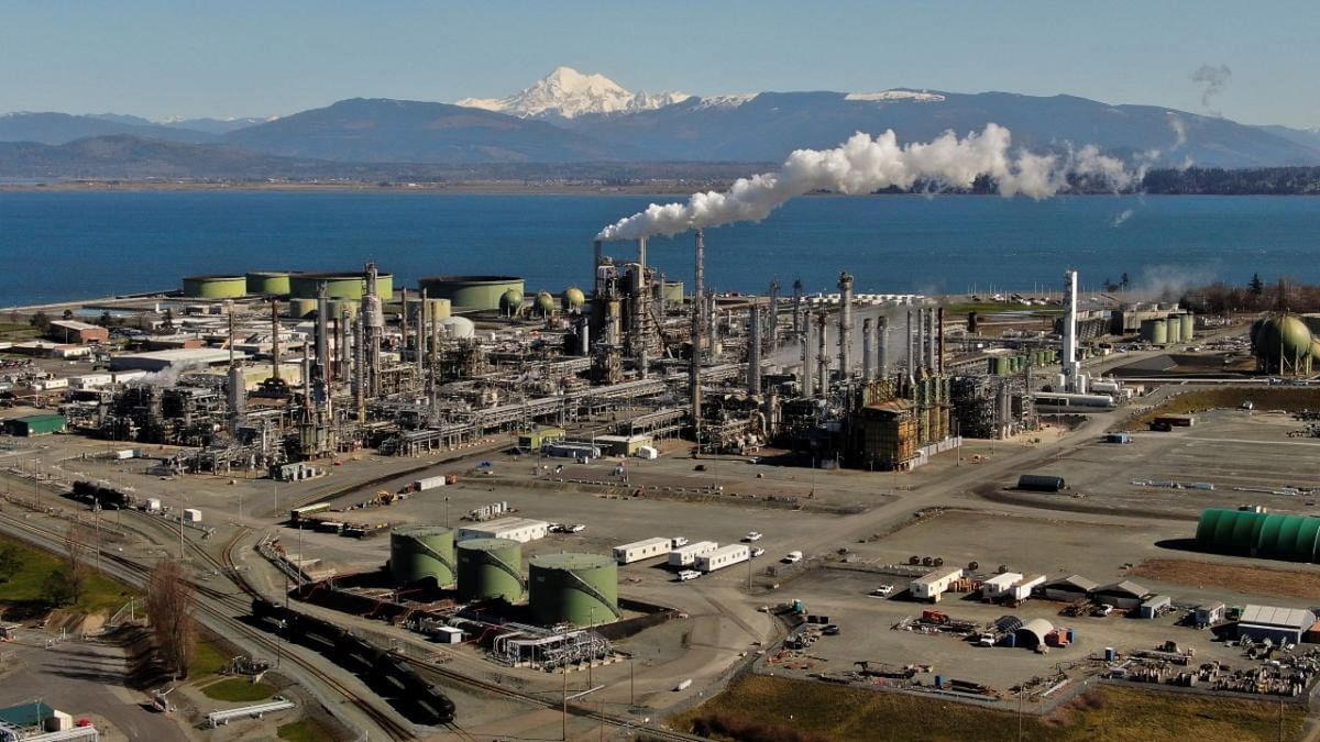 A general view shows Marathon Petroleum's refinery, following Russia's invasion of Ukraine, in Anacortes, Washington. Credit: Reuters photo