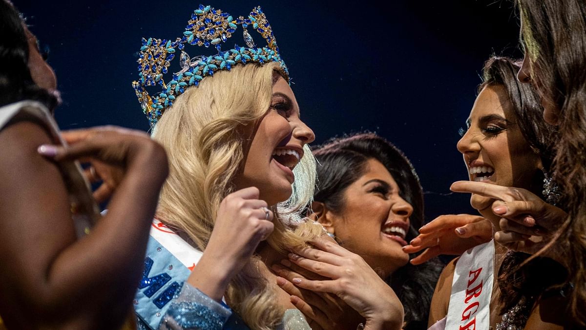 Bielawska is all smiles after being crowned Miss World 2021. Credit: AFP Photo