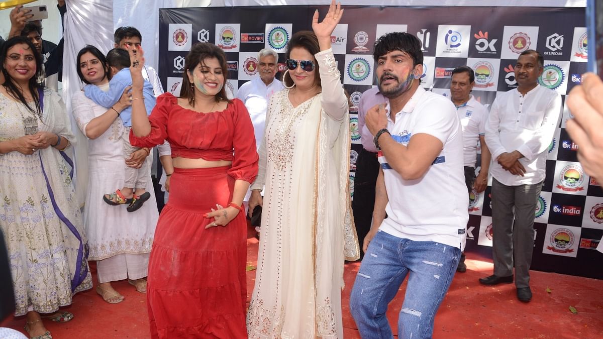 Anamika Baba shakes her legs with Ajay Hooda at the Holi party. Credit: Special Arrangement