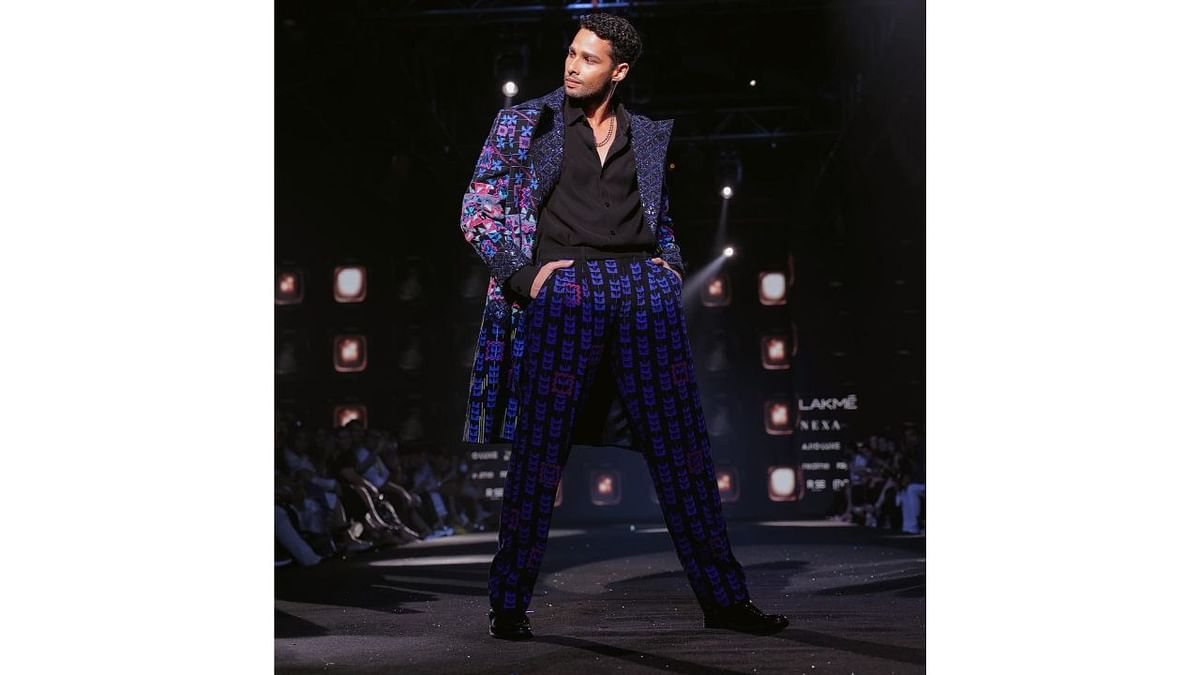 Siddhant Chaturvedi looks sharp in a Manish Malhotra outfit at FDCI X Lakme Fashion Week. Credit: Instagram/lakmefashionwk