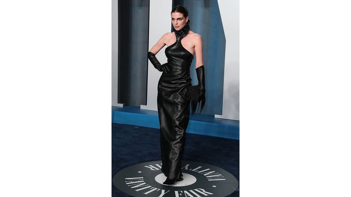 Julia Fox looked radiant in a skintight black leather gown. Credit: Reuters Photo