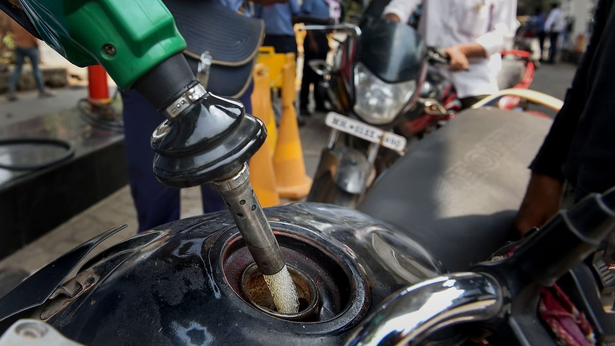 Fuel prices continue to rise to new record levels; Check out new rates in your city