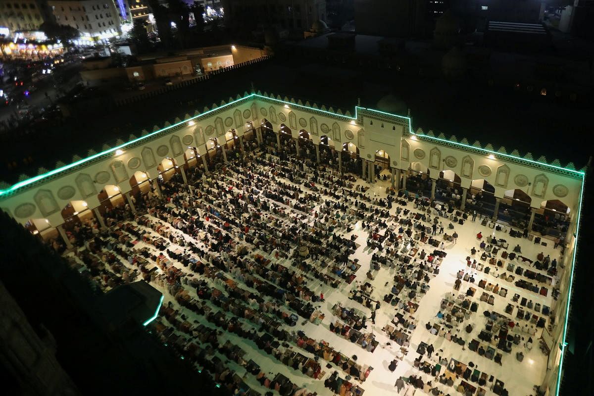 Eve of the first night of the Muslim holy fasting month of Ramadan, at Al Azhar mosque in Cairo. Credit: Reuters Photo