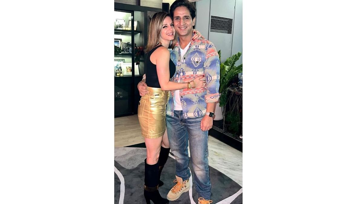 Arslaan Goni was in Goa with Sussanne for the launch party of the latter’s new restaurant, Vedro. Credit: Instagram/suzkr