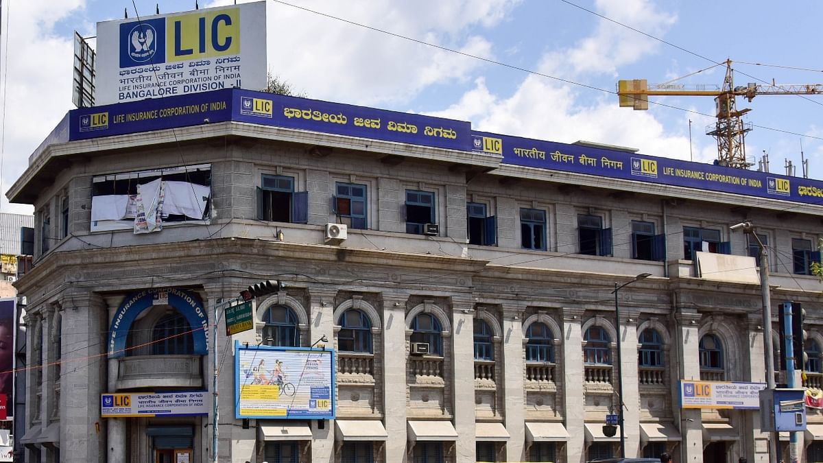 From 168 offices in 1956, LIC now functions with 2,048 fully computerised branch offices, 113 divisional offices, 8 zonal offices, 1,381 satellite offices and the Corporate office. Credit: DH Photo