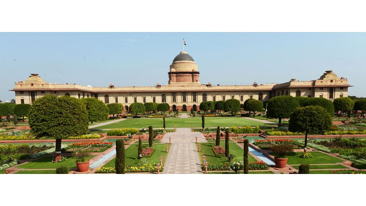 Rashtrapati Bhavan, the official residence of the Indian President is built using 700 million bricks and three million cubic feet of stone. Not many know that hardly any steel has gone into the construction of the building. Credit: DH Pool Photo