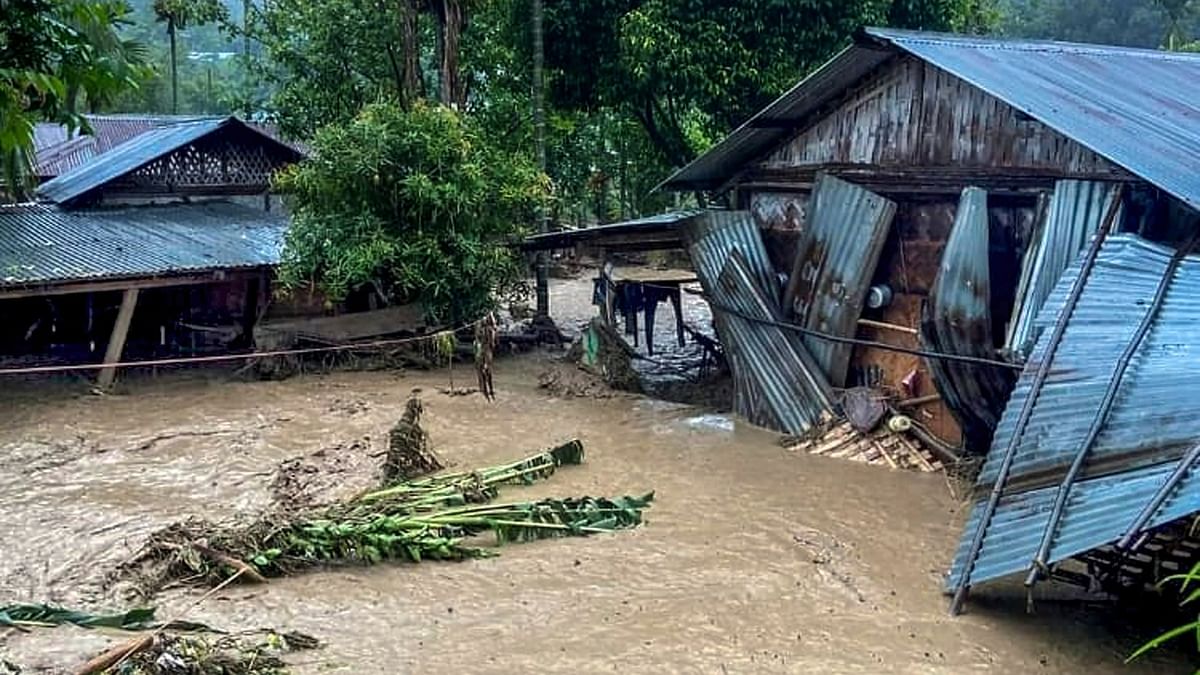 A Defence release at Guwahati said the Army and Assam Rifles have launched two columns for flood rescue operations in various parts of Cachar after receiving a request for help from the deputy commissioner. Credit: PTI Photo