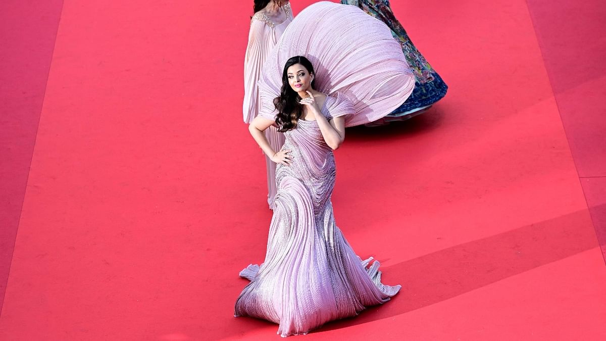 The intricately sculpted gown also featured a giant halo. Credit: AFP Photo