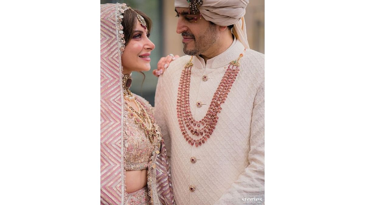 Gautam complemented her look by donning a pastel shade sherwani with a turban for the big day. Credit: Instagram/kanik4kapoor