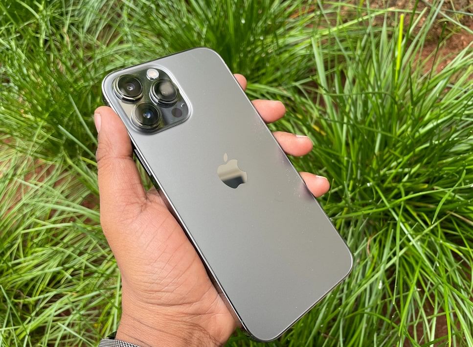 Apple iPhone 13 Pro was the second best selling mobile handset in the world in Q1, 2022. It comes with triple-camera hardware and is backed A15 Bionic, most powerful mobile chipset in the industry. Credit: DH Photo/KVN Rohit