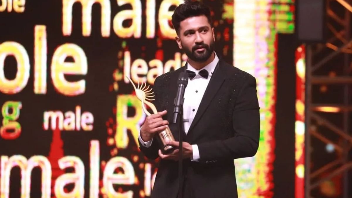 For his role as freedom fighter Udham Singh in 'Sardar Udham', Vicky Kaushal was awarded the IIFA for Best Actor. Vicky dedicated his award to the late Irrfan Khan, who was the original choice for the part. Credit: IIFA