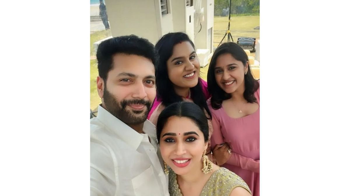 Jayam Ravi and his wife Aarthi with Ravikumar's daughters. Credit: Instagram/maalica.ksr