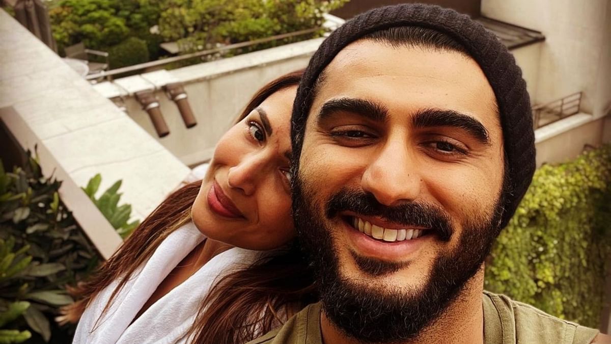 Arjun gave real couple goals as he shared some serene pictures with his ladylove, actor Malaika Arora, all the way from Paris. Credit: Instagram/arjunkapoor