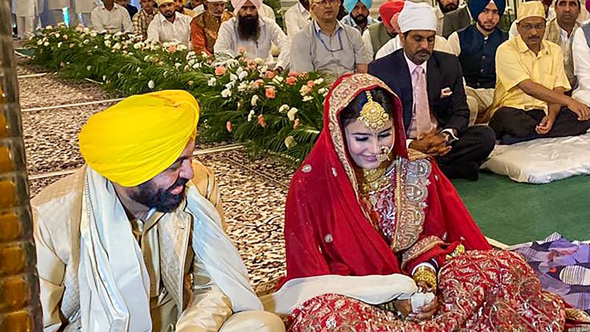 Punjab CM Bhagwant Mann married Dr Gurpreet Kaur in a private ceremony on July 7, 2022. Credit: Twitter/harjotbains