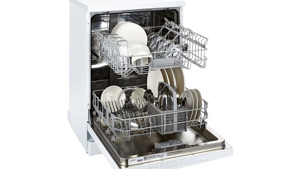 Dishwashers: When compared to hand washing, a dishwasher saves a lot of water. Reportedly, dishwashers can save up to 18,250* litres of water per year when compared to handwashing utensils. Credit: DH Photo