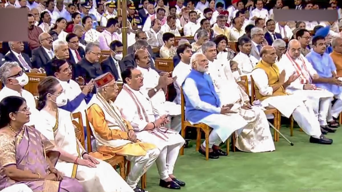 Prime Minister Narendra Modi and other dignitaries were present during the swearing-in ceremony of President Droupadi Murmu, in the Central Hall of Parliament, in New Delhi. Credit: Twitter/rashtrapatibhvn